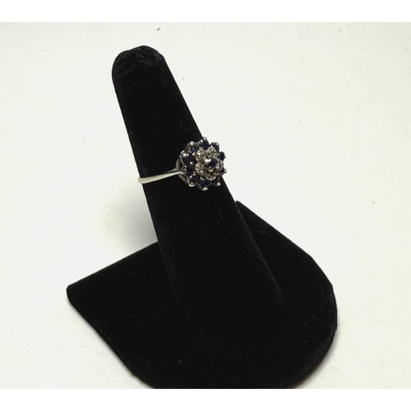 Vintage 10K White Gold Cluster Ring Natural Blue Sapphires 2.12 grams Size 6 - Picture 3 of 10